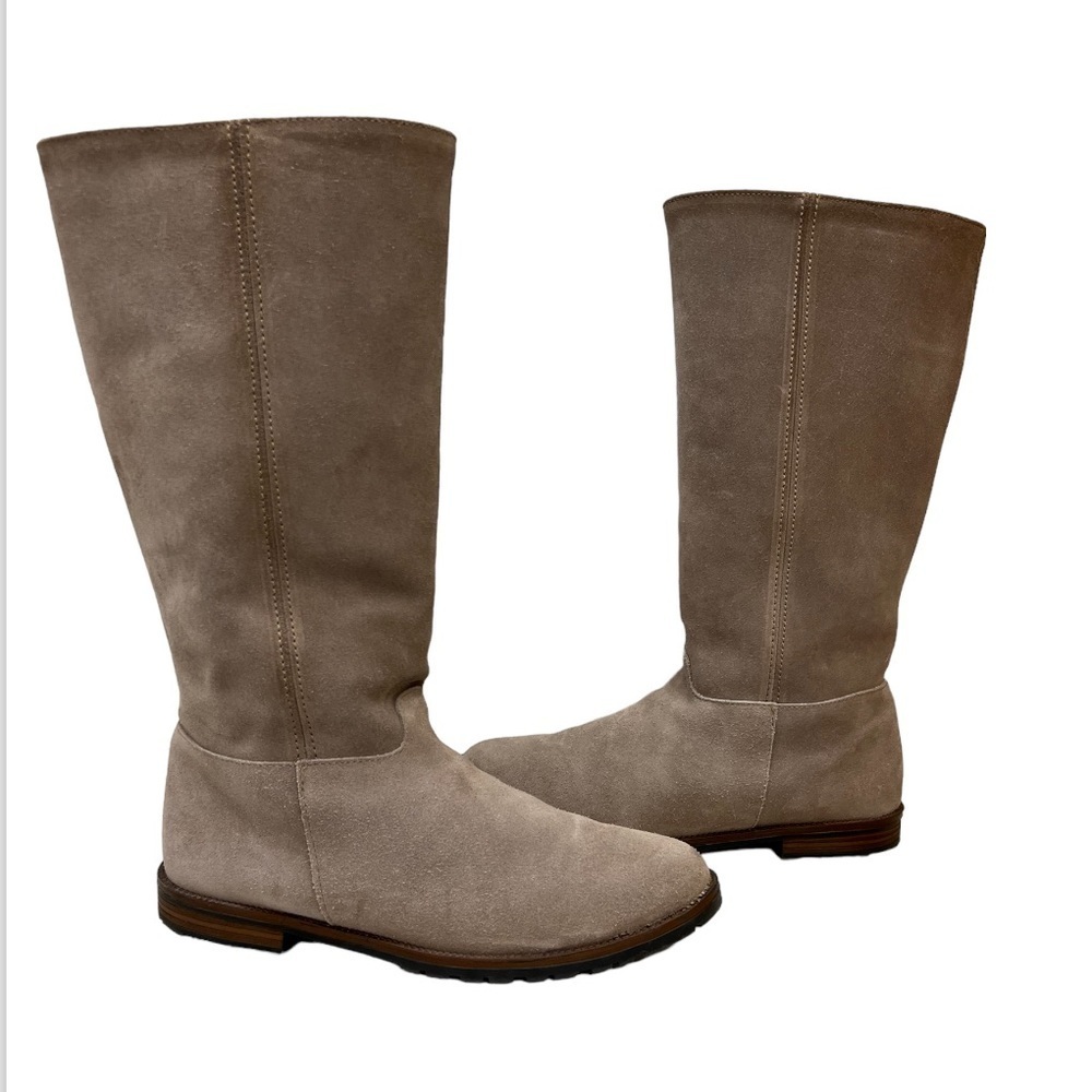 LL Bean Sherpa Lined Suede Beige Boots Size 9 to 9.5‎